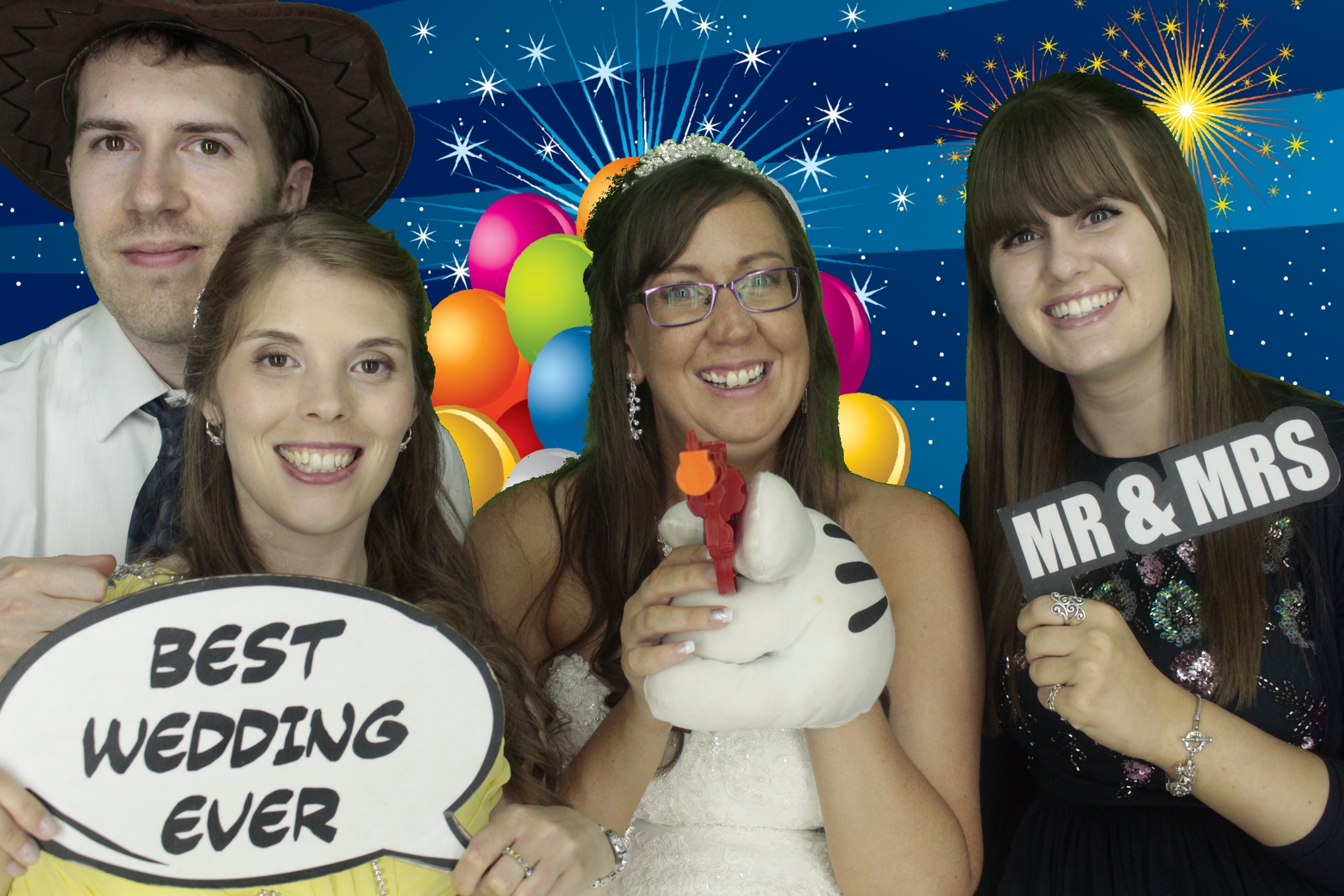 Leanne & Mike's Wedding | View more photos from the event at gallery.myphotoboothexperience.co.uk/u/MyPhotoBoothExperienceLtd/Leanne-Mikes-Wedding